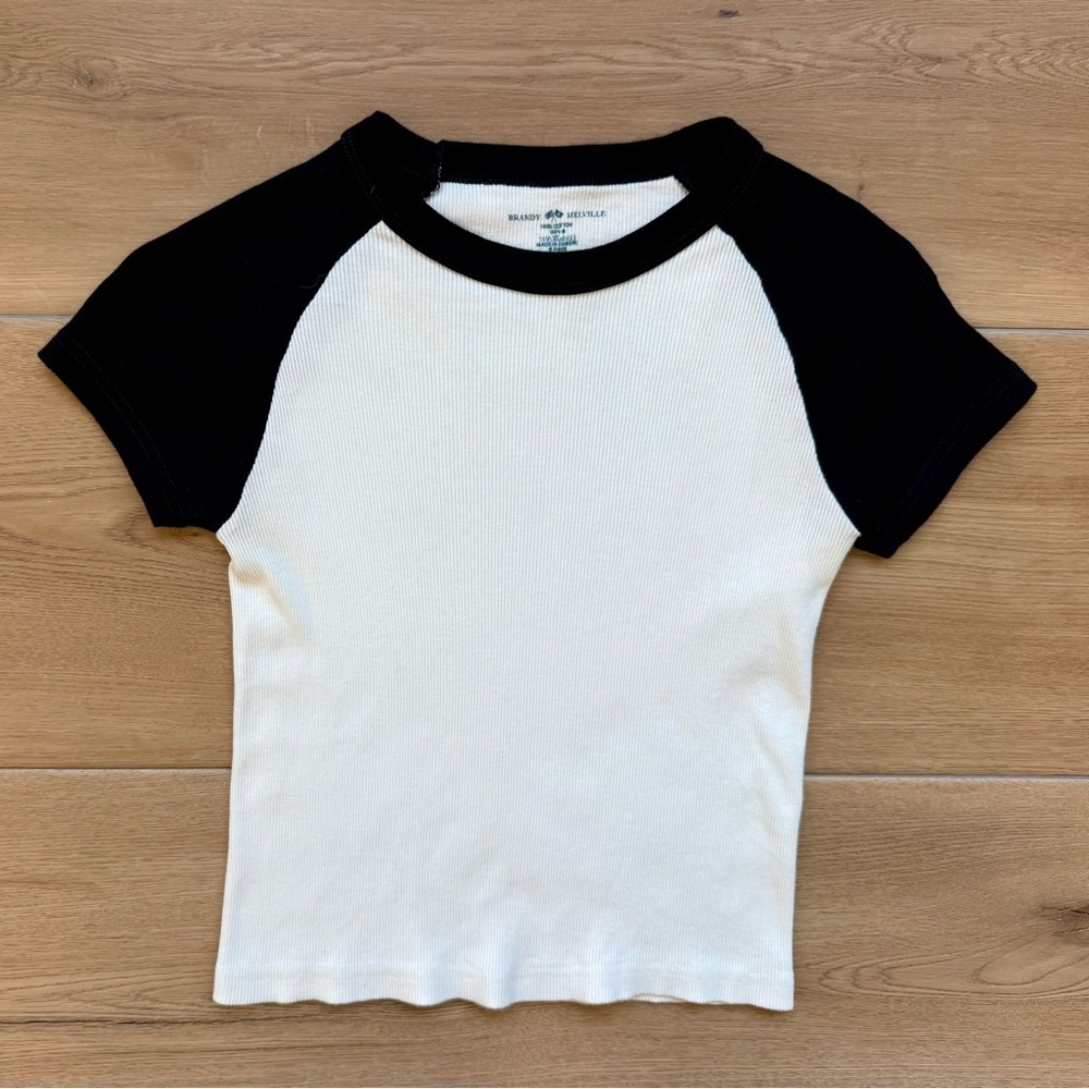Brandy Melville Bella Ribbed Top One Size